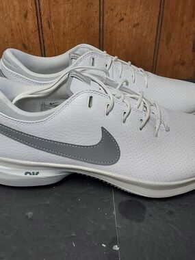 Nike Air Zoom Victory Tour 3 golf shoes. 